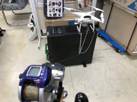ドローン係留装置