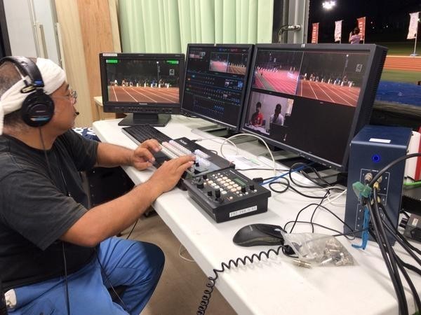 TRICASTER